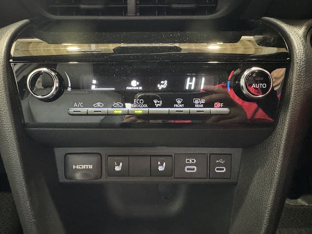 TOYOTA YARIS CROSS 2025 Image 31