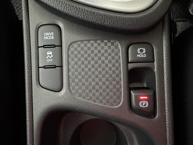 TOYOTA YARIS CROSS 2025 Image 31