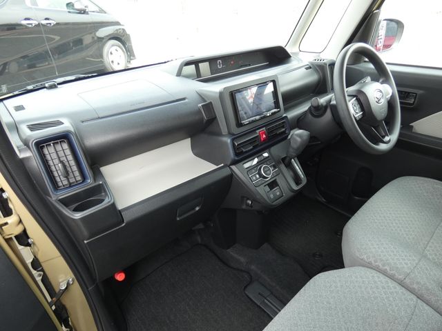 DAIHATSU TANTO 2024 Image 31