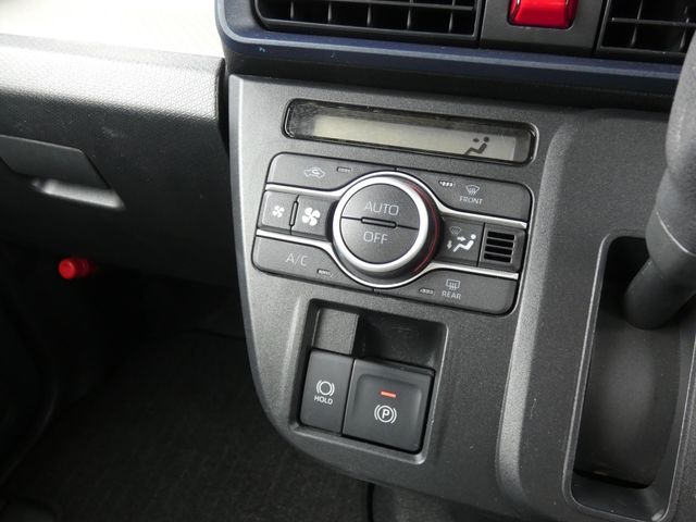 DAIHATSU TANTO 2024 Image 31