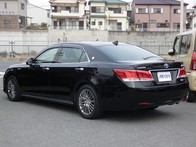 TOYOTA CROWN MAJESTA HYBRID 2017 Image 31