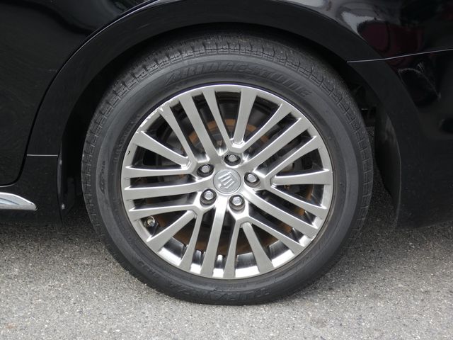 TOYOTA CROWN MAJESTA HYBRID 2017 Image 31