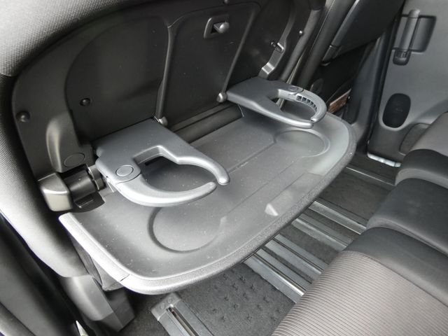 NISSAN SERENA  S-HYBRID 2017 Image 31