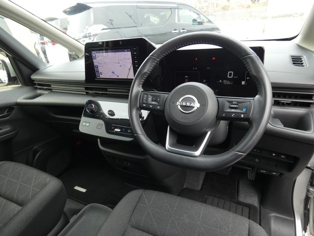 NISSAN SERENA  WG 2023 Image 31