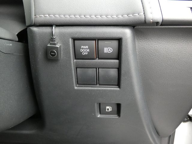 TOYOTA ALPHARD 2023 Image 31