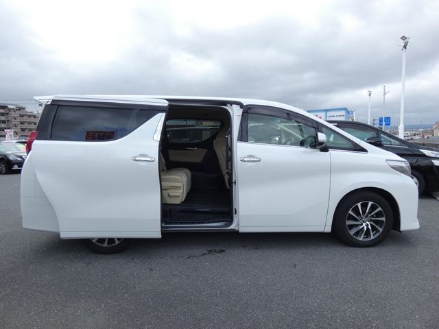 TOYOTA ALPHARD 2015 Image 31