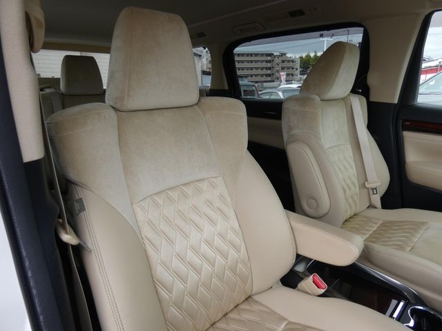 TOYOTA ALPHARD 2015 Image 31