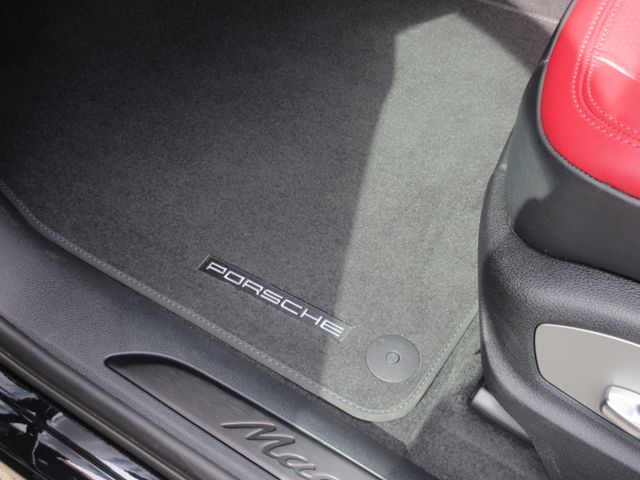 PORSCHE MACAN 2023 Image 31