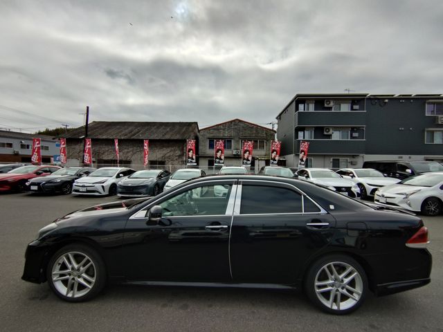 TOYOTA CROWN SEDAN 2012 Image 31