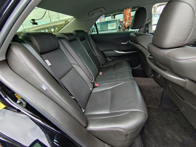 TOYOTA CROWN SEDAN 2012 Image 31