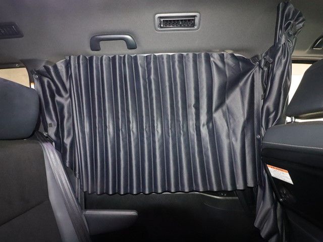 TOYOTA NOAH HYBRID 2019 Image 31