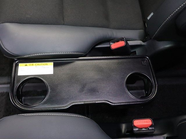 TOYOTA NOAH HYBRID 2019 Image 31