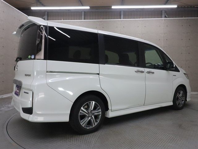HONDA STEPWAGON SPADA HYBR 2019 Image 31