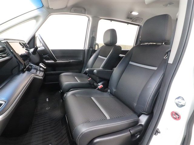 HONDA STEPWAGON SPADA HYBR 2019 Image 31