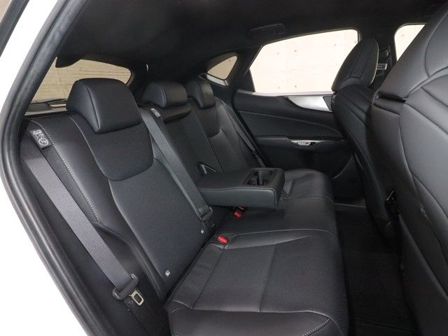 TOYOTA LEXUS NX350H 2023 Image 31