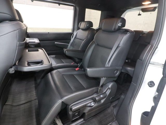 HONDA STEPWAGON E:HEV SPAD 2023 Image 31