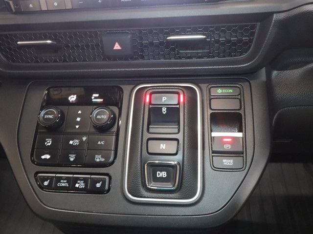 HONDA STEPWAGON E:HEV SPAD 2023 Image 31