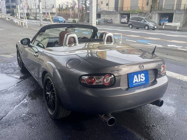 MAZDA ROADSTER 2006 Image 31