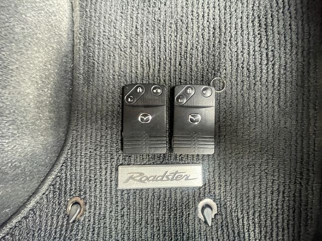 MAZDA ROADSTER 2006 Image 31