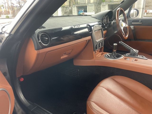 MAZDA ROADSTER 2006 Image 31