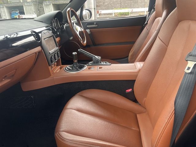 MAZDA ROADSTER 2006 Image 31