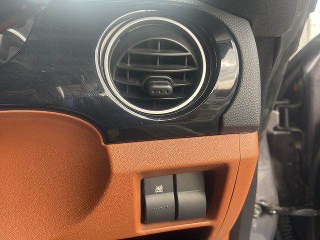 MAZDA ROADSTER 2006 Image 31