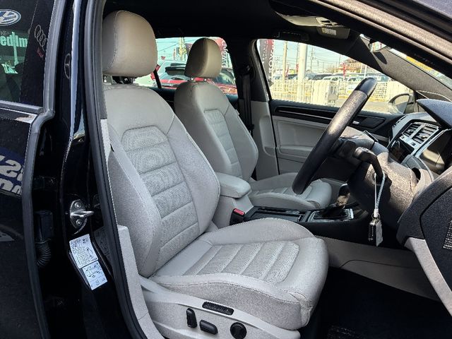 VOLKSWAGEN GOLF 2019 Image 31