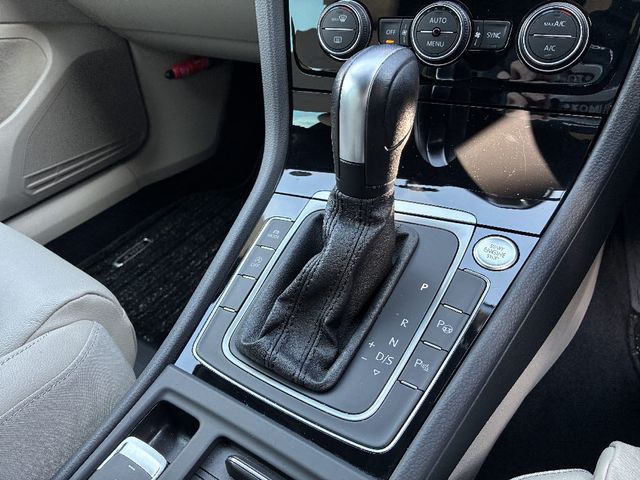 VOLKSWAGEN GOLF 2019 Image 31