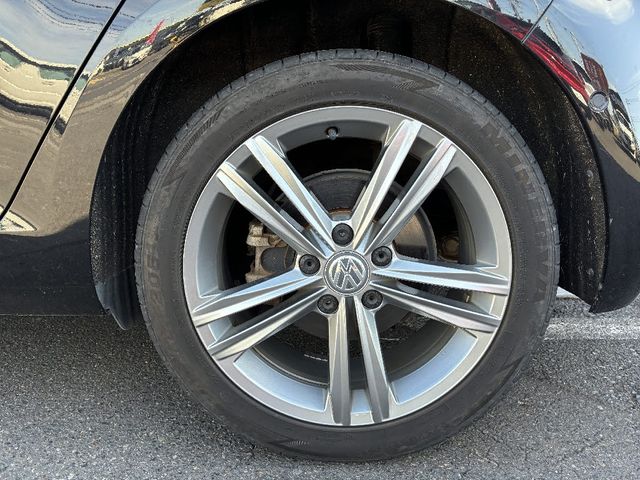 VOLKSWAGEN GOLF 2019 Image 31