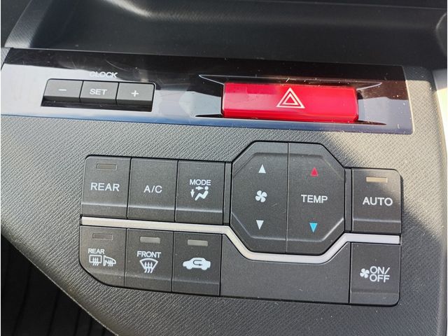 HONDA STEPWAGON SPADA 2010 Image 31