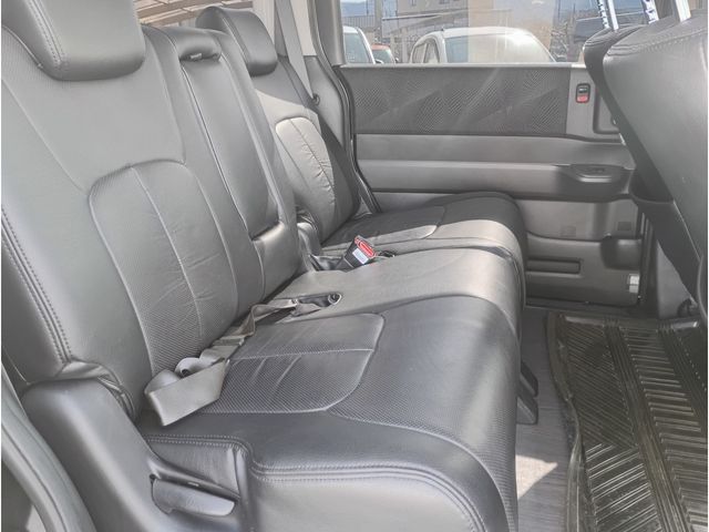 HONDA STEPWAGON SPADA 2010 Image 31