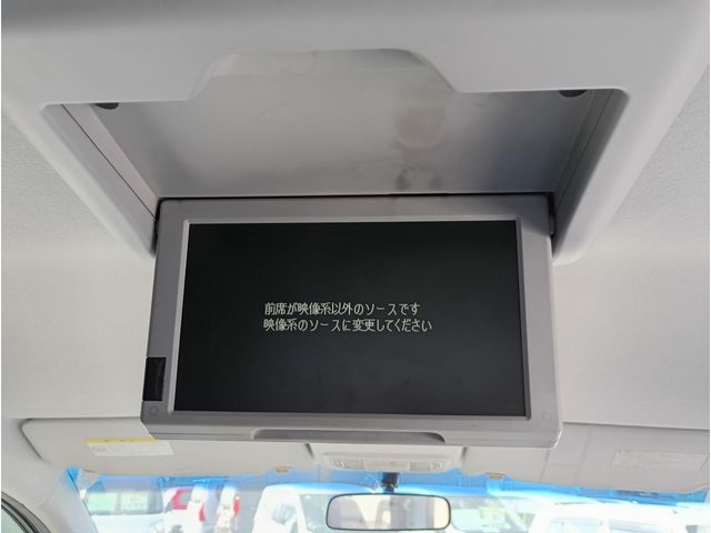 HONDA STEPWAGON SPADA 2010 Image 31