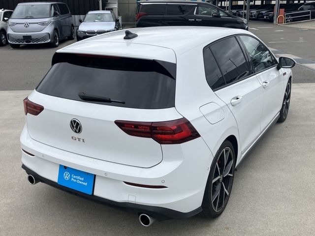 VOLKSWAGEN GOLF GTI 2023 Image 31