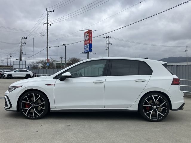 VOLKSWAGEN GOLF GTI 2023 Image 31