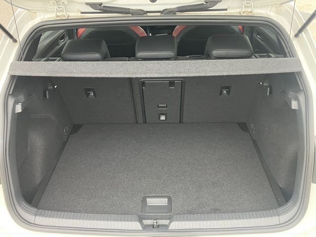 VOLKSWAGEN GOLF GTI 2023 Image 31