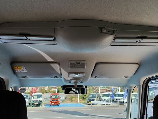 SUZUKI SPACIA GEAR 2024 Image 31