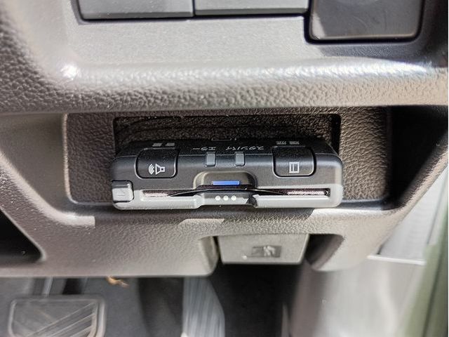 SUZUKI SPACIA GEAR 2024 Image 31