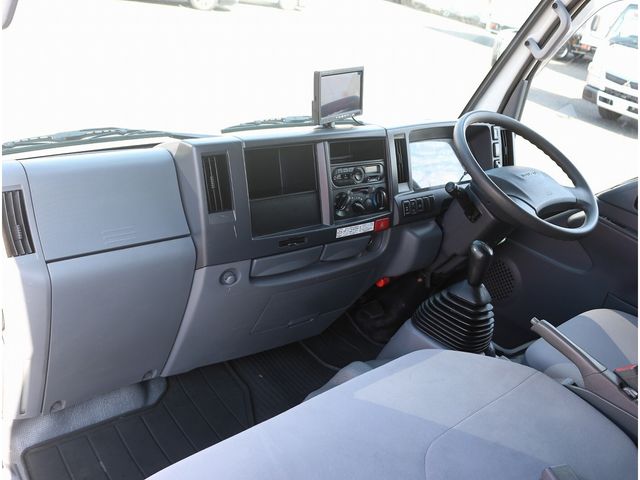 ISUZU ELF 2017 Image 31