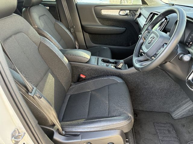 VOLVO XC40 2019 Image 31