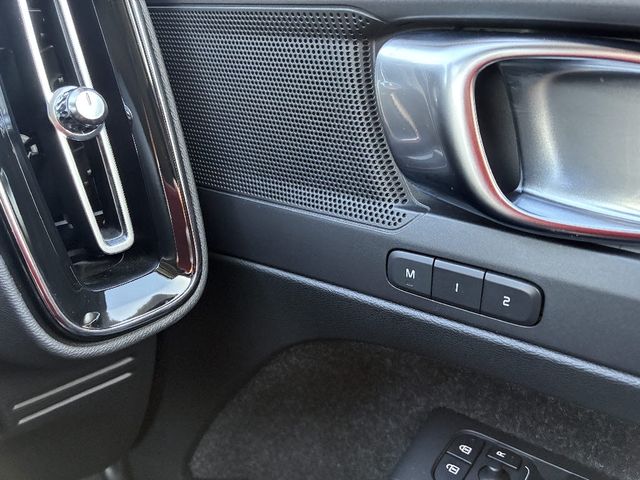 VOLVO XC40 2019 Image 31