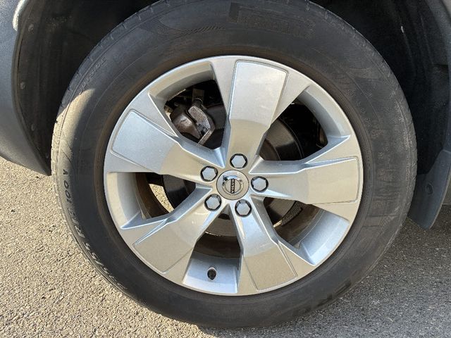 VOLVO XC40 2019 Image 31