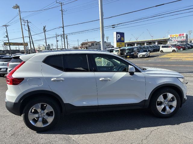 VOLVO XC40 2019 Image 31