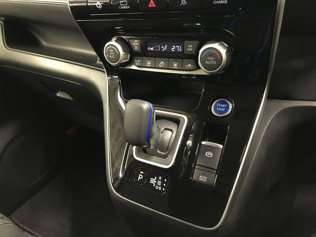 NISSAN SERENA  WG 2020 Image 31