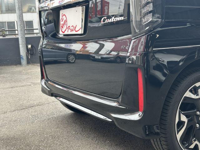 HONDA N BOX CUSTOM 2019 Image 31