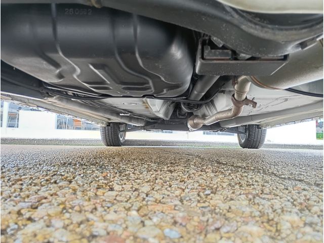 SUZUKI ALTO WORKS  4WD 2018 Image 31