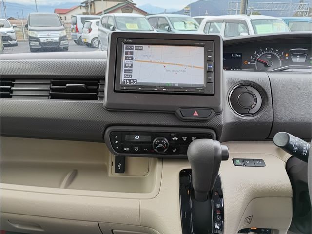 HONDA N BOX 4WD 2019 Image 31