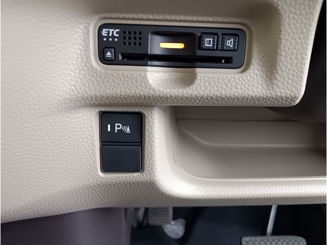 HONDA N BOX 4WD 2019 Image 31