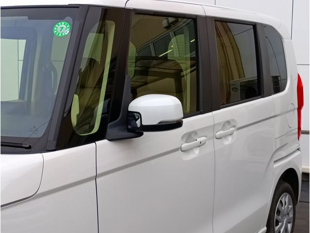HONDA N BOX 4WD 2019 Image 31