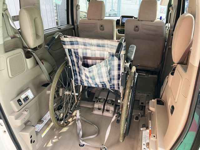 HONDA N BOX+ 2015 Image 31