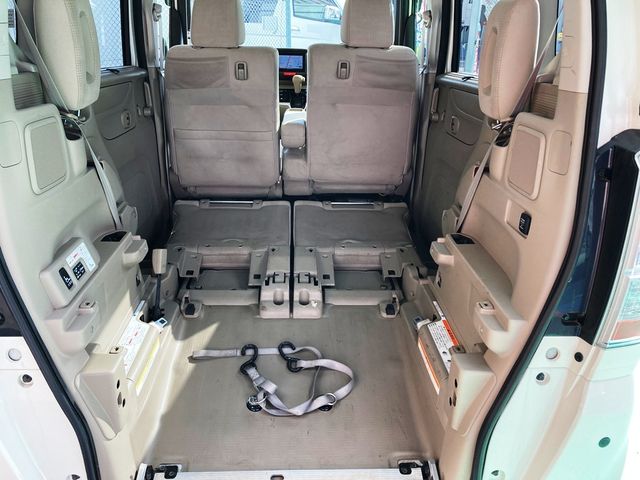 HONDA N BOX+ 2015 Image 31